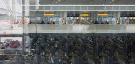 Place Airport - Udo Klein - auf - Array - Place Airport - Udo Klein - auf - Array -