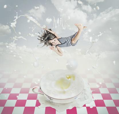 Milk - Irina Kuneva - Array auf - Array - Milk - Irina Kuneva - Array auf - Array -